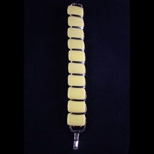 Vintage Lisner bracelet